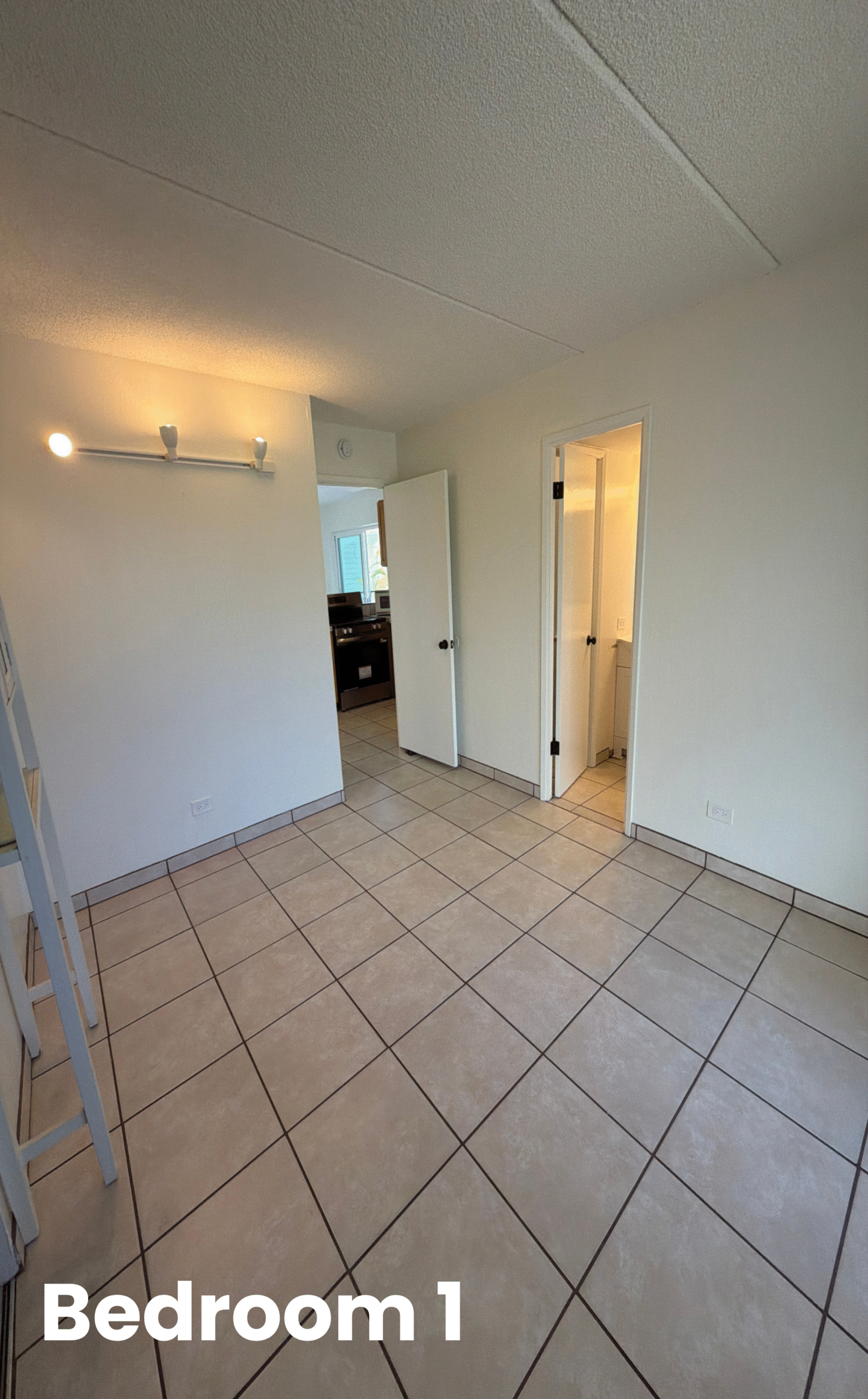 Bedroom 1 (4)